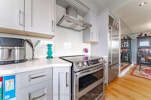 Photo 17 at LRG 7 - 7 Lorraine Drive, Willowdale West, Toronto