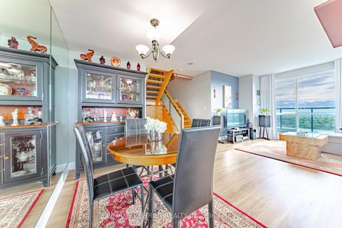 Photo 18 at LRG 7 - 7 Lorraine Drive, Willowdale West, Toronto