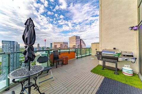 Photo 20 at LRG 7 - 7 Lorraine Drive, Willowdale West, Toronto