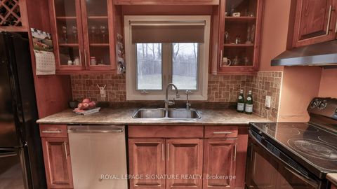 Photo 10 at 56 Satchell Boulevard, Centennial Scarborough, Toronto