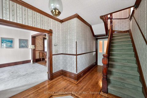 Photo 7 at 28 Queen Street, Cookstown, Innisfil