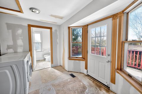 Photo 16 at 28 Queen Street, Cookstown, Innisfil