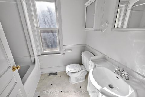 Photo 17 at 28 Queen Street, Cookstown, Innisfil