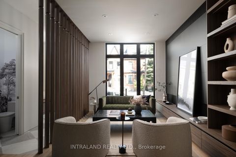 Photo 3 at 741 Richmond Street W, Niagara, Toronto