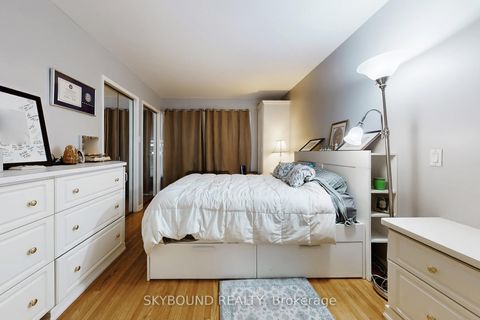 Photo 11 at 265 Dover Street, Eastdale, Oshawa