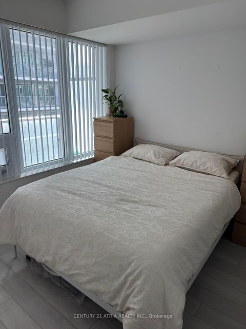 Photo 8 at 1708 - 99 Broadway Avenue, Mount Pleasant West, Toronto