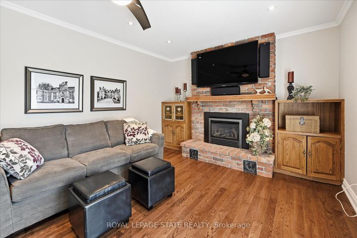 Photo 12 at 2192 Ireland Drive, Mountainside, Burlington