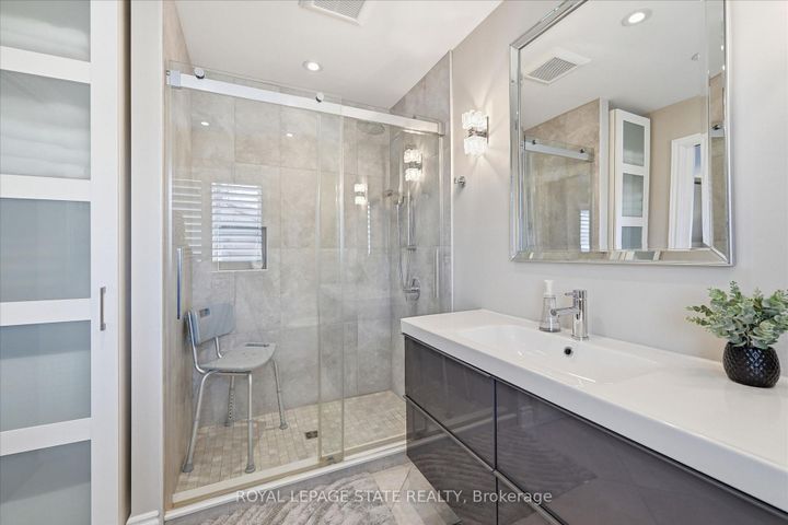 Photo 21 at 2192 Ireland Drive, Mountainside, Burlington