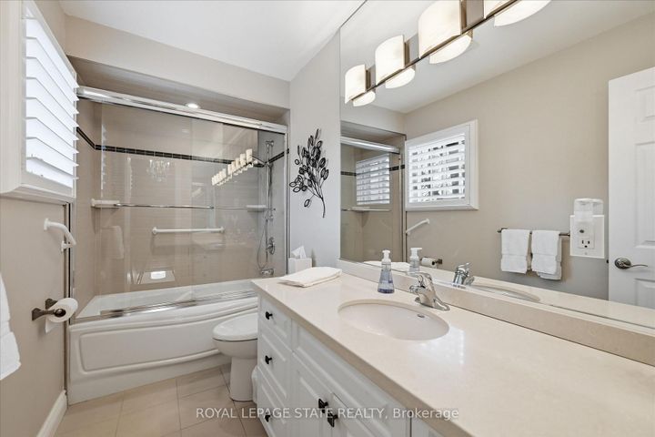 Photo 23 at 2192 Ireland Drive, Mountainside, Burlington