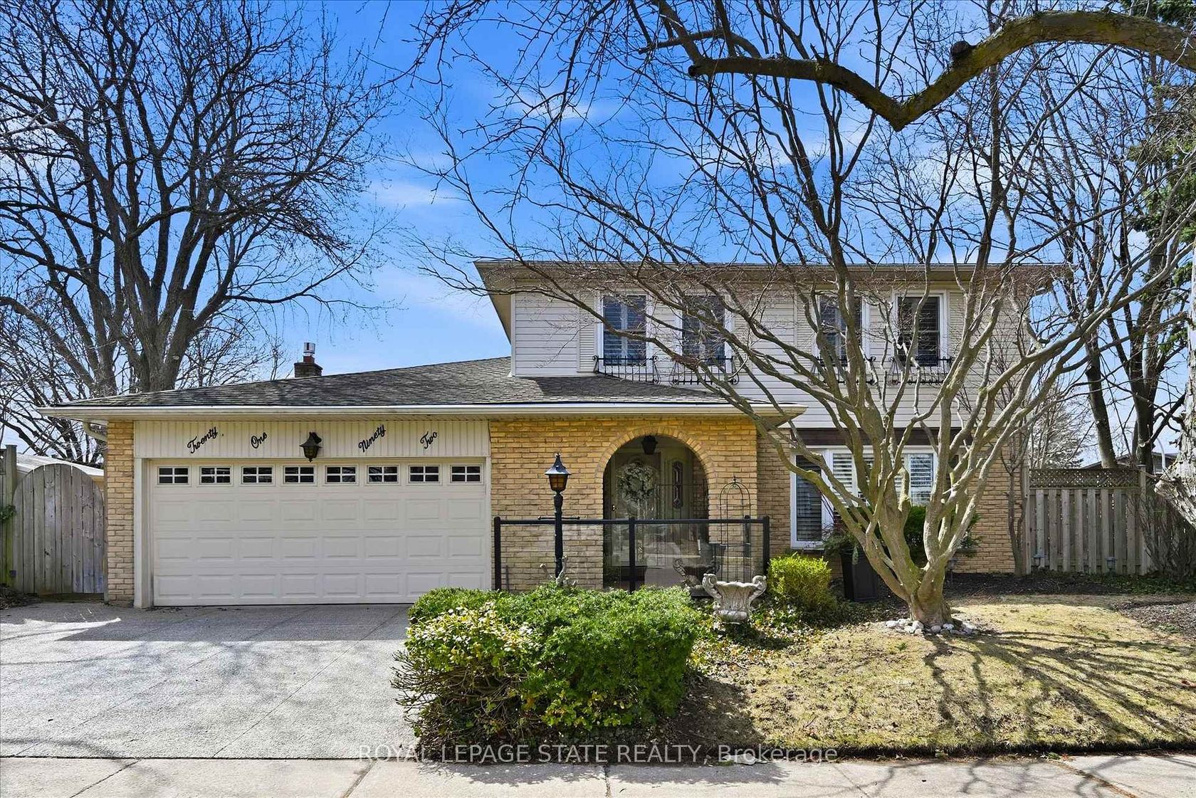 2192 Ireland Drive, Mountainside, Burlington 