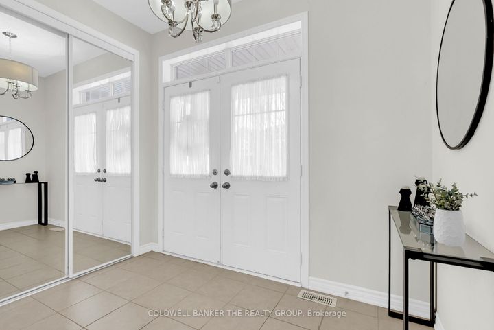 Photo 5 at 13 Enford Crescent, Northwest Brampton, Brampton