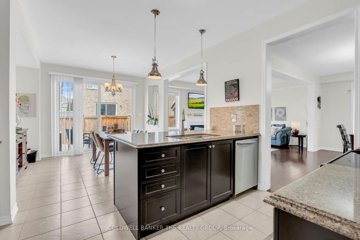 Photo 16 at 13 Enford Crescent, Northwest Brampton, Brampton