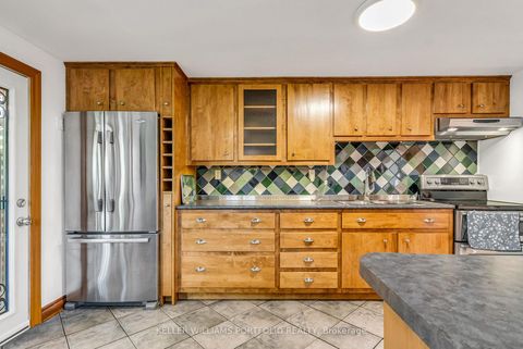 Photo 23 at 42 Forty First Street, Long Branch, Toronto