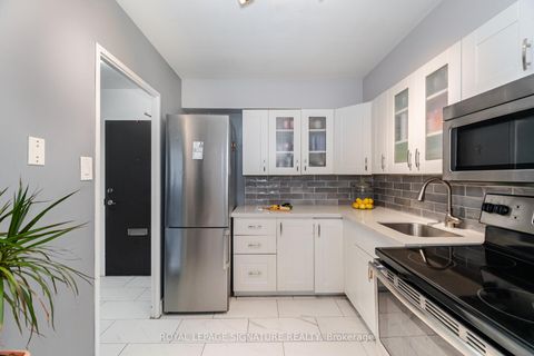 Photo 14 at 1212 - 451 The West Mall Drive, Etobicoke West Mall, Toronto