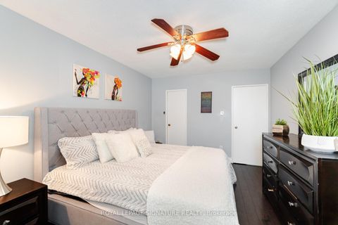 Photo 18 at 1212 - 451 The West Mall Drive, Etobicoke West Mall, Toronto