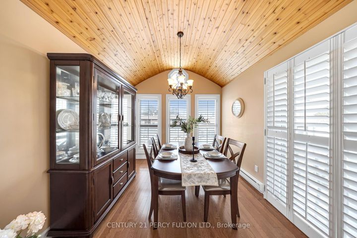 Photo 15 at 2553 Stillmeadow Road, Cooksville, Mississauga