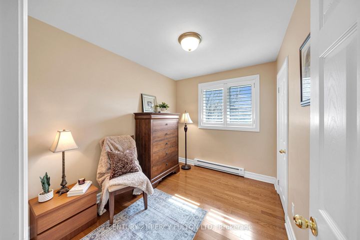 Photo 18 at 2553 Stillmeadow Road, Cooksville, Mississauga