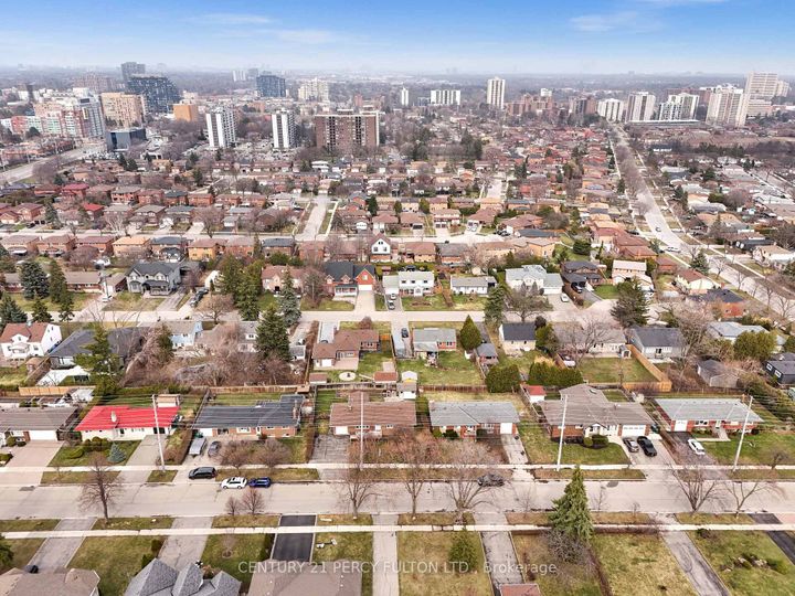 Photo 44 at 2553 Stillmeadow Road, Cooksville, Mississauga