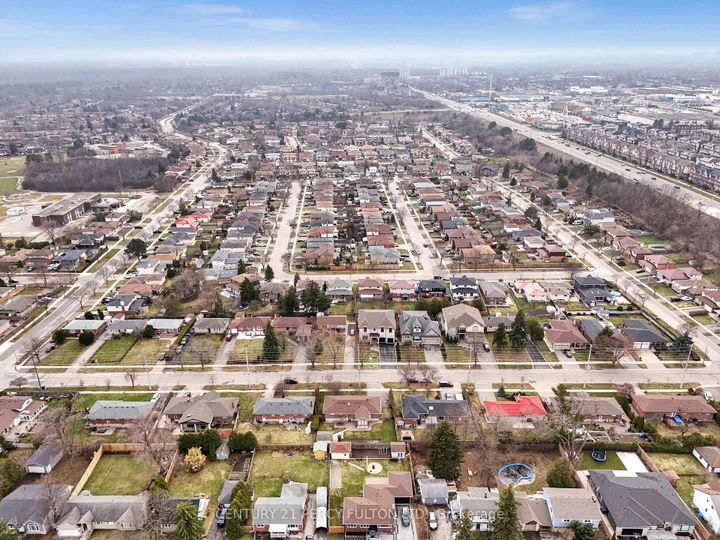 Photo 47 at 2553 Stillmeadow Road, Cooksville, Mississauga