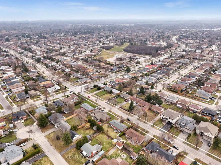 Photo 48 at 2553 Stillmeadow Road, Cooksville, Mississauga