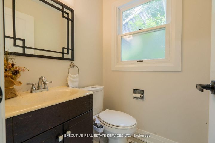 Photo 15 at 36 Blueridge Square, Heart Lake West, Brampton