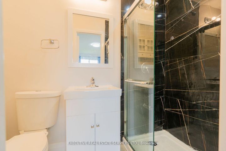 Photo 16 at 36 Blueridge Square, Heart Lake West, Brampton