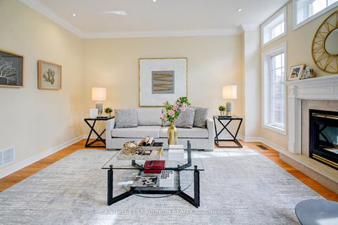 Photo 7 at 17 Monaco Crescent, Rouge Woods, Richmond Hill