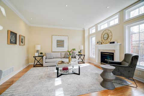 Photo 9 at 17 Monaco Crescent, Rouge Woods, Richmond Hill