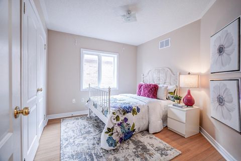 Photo 25 at 17 Monaco Crescent, Rouge Woods, Richmond Hill