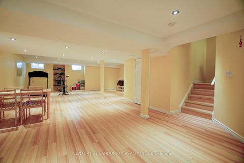 Photo 31 at 17 Monaco Crescent, Rouge Woods, Richmond Hill