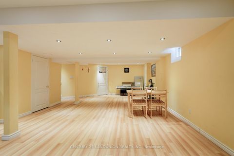 Photo 33 at 17 Monaco Crescent, Rouge Woods, Richmond Hill