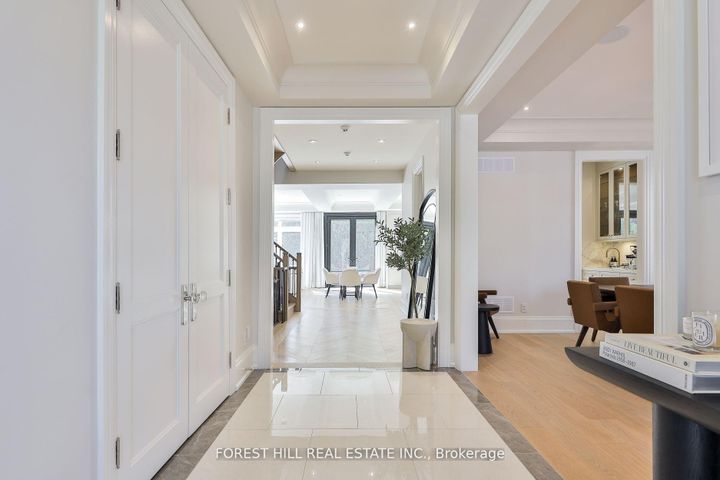 Photo 2 at 84 Botfield Avenue, City Centre West, Toronto