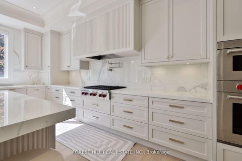 Photo 13 at 84 Botfield Avenue, City Centre West, Toronto