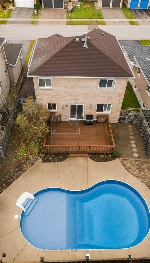 Photo 16 at 7 Michael Crescent, East Bayfield, Barrie