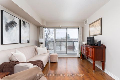 Photo 9 at 212 - 8026 Kipling Avenue, West Woodbridge, Vaughan