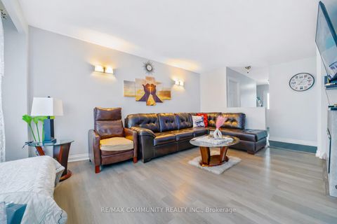 Photo 7 at 50 - 351 Military Trail, Morningside, Toronto