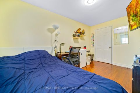 Photo 20 at 50 - 351 Military Trail, Morningside, Toronto