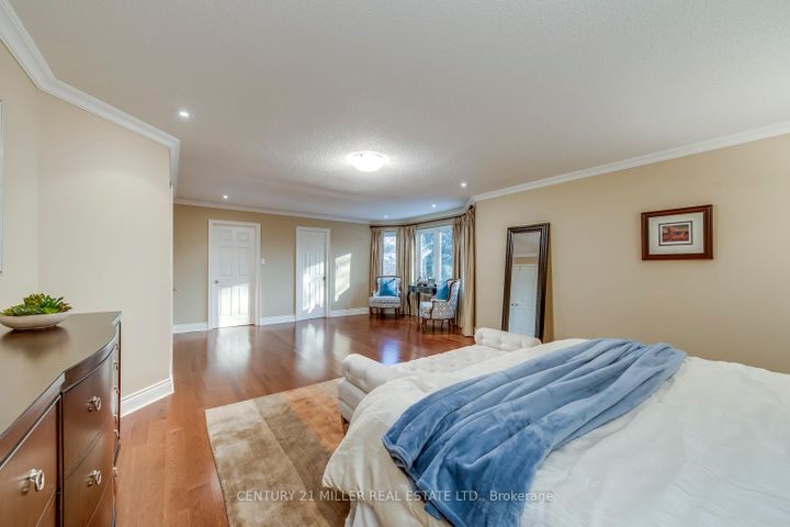 Photo 27 at 1149 Windrush Drive, GA Glen Abbey, Oakville