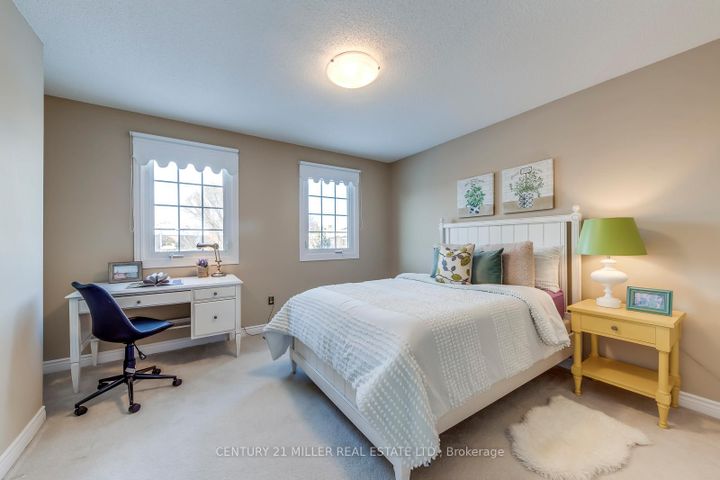 Photo 31 at 1149 Windrush Drive, GA Glen Abbey, Oakville