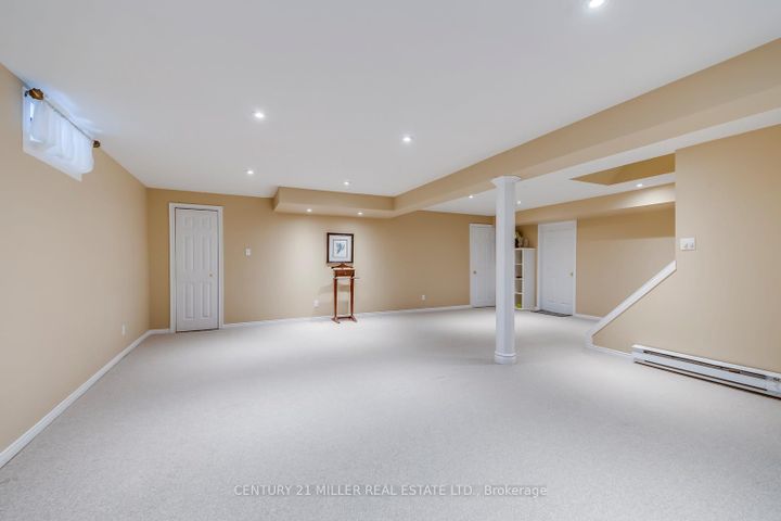 Photo 37 at 1149 Windrush Drive, GA Glen Abbey, Oakville