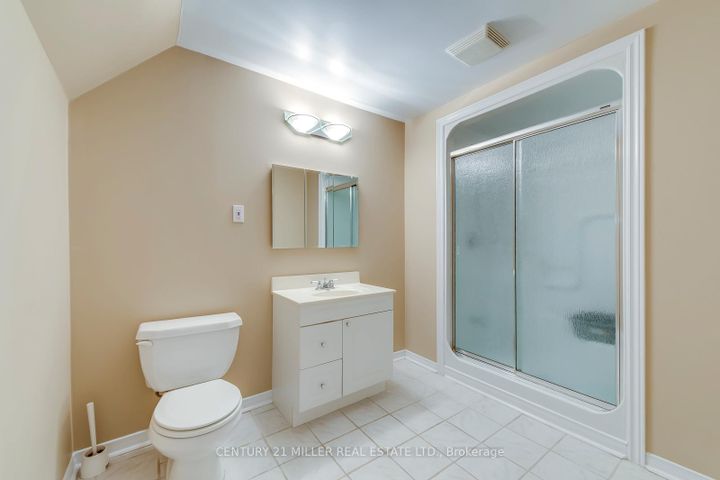 Photo 39 at 1149 Windrush Drive, GA Glen Abbey, Oakville