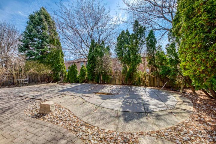 Photo 43 at 1149 Windrush Drive, GA Glen Abbey, Oakville