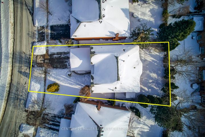 Photo 45 at 1149 Windrush Drive, GA Glen Abbey, Oakville