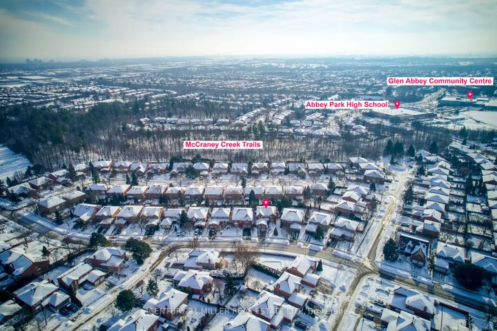 Photo 49 at 1149 Windrush Drive, GA Glen Abbey, Oakville