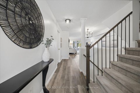 Photo 4 at 69 Wessex Drive, Brooklin, Whitby