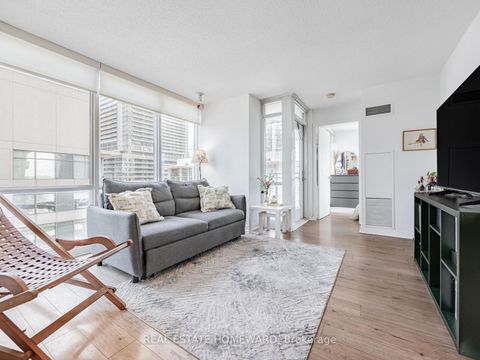 Photo 4 at 906 - 11 Brunel Court, Waterfront Communities C1, Toronto