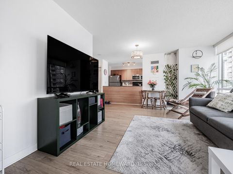 Photo 6 at 906 - 11 Brunel Court, Waterfront Communities C1, Toronto
