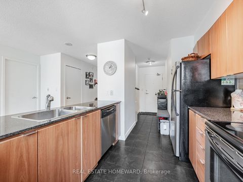 Photo 11 at 906 - 11 Brunel Court, Waterfront Communities C1, Toronto