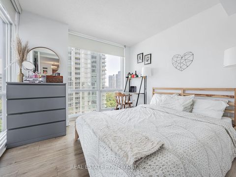 Photo 12 at 906 - 11 Brunel Court, Waterfront Communities C1, Toronto