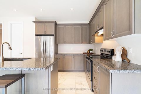 Photo 5 at 1559 Farrow Crescent, Rural Innisfil, Innisfil